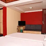 Hotel Highland Residency