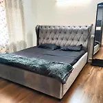 305 Home Stay