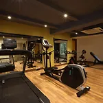 Royal Plaza Suites By Rak Rooms, Mangaluru