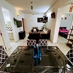 Cozy 2Bhk Condo Surrounded With Greenery.