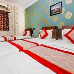 New Royal Lodge