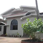 Tropical Villa Homestay