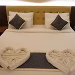Hotel The Sea View, Mangalore