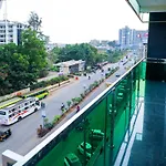 Hotel Heraa Inn