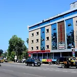 Hotel Aradhya Inn Deralakatte