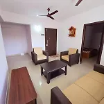 Cozy Apt Easy Access - Groceries & Transport