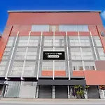 Super Townhouse Oak Mangalore
