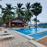 River Roost Resort