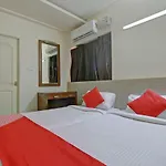 Oyo 16662 Taj Residency