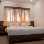 Hotel Sharda Residency