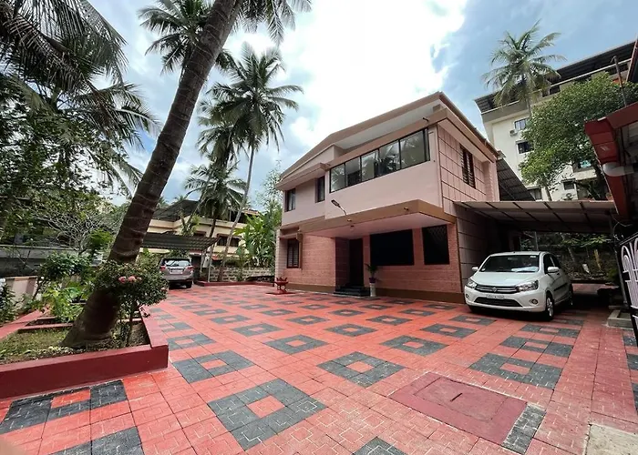 Holiday Home #Vibrant#Hear Of The City #Family Only