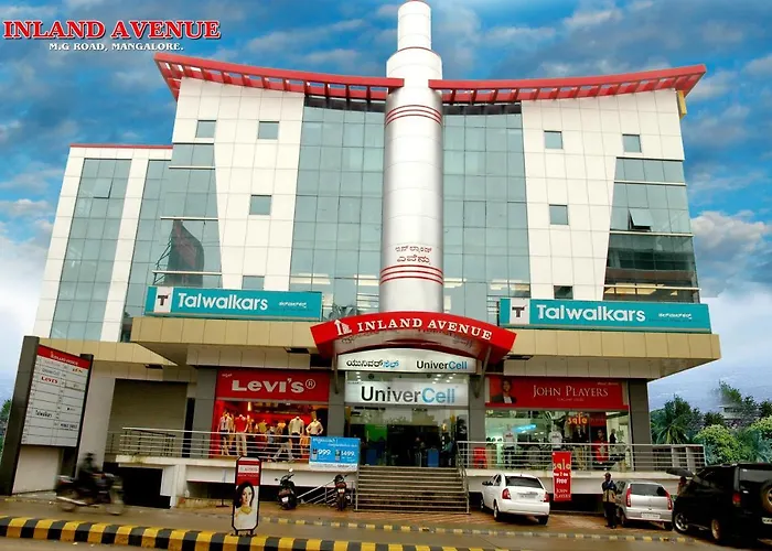 Hotel Inland Avenue