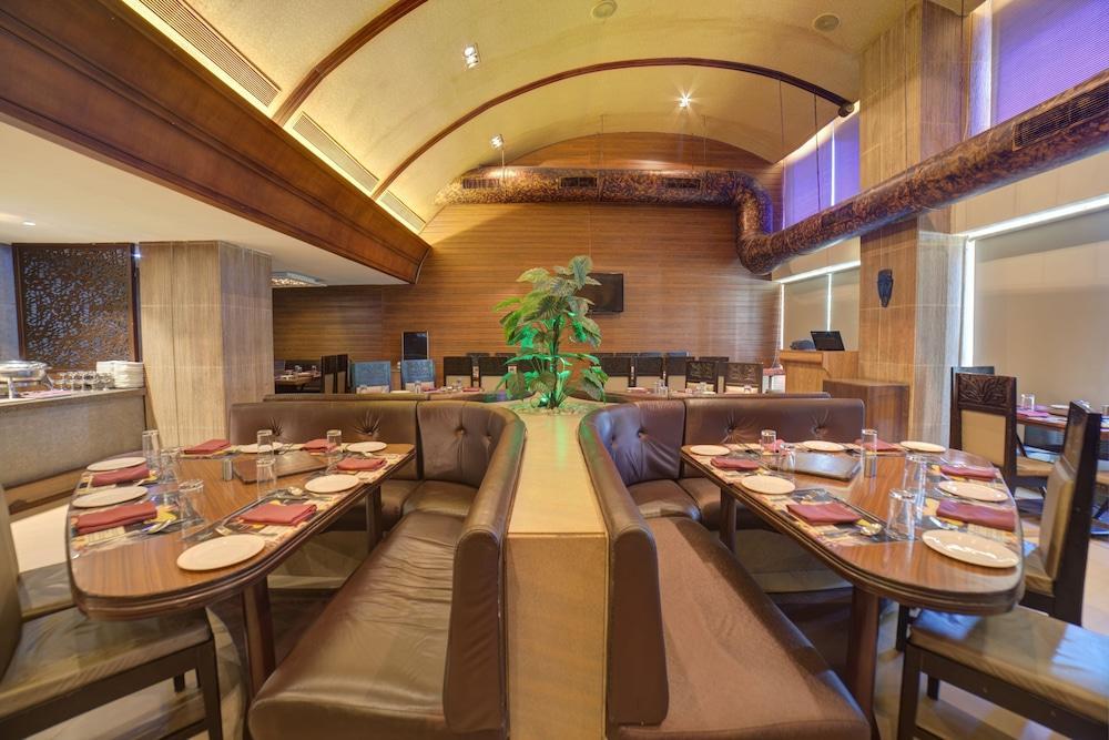 Goldfinch Hotel Mangalore