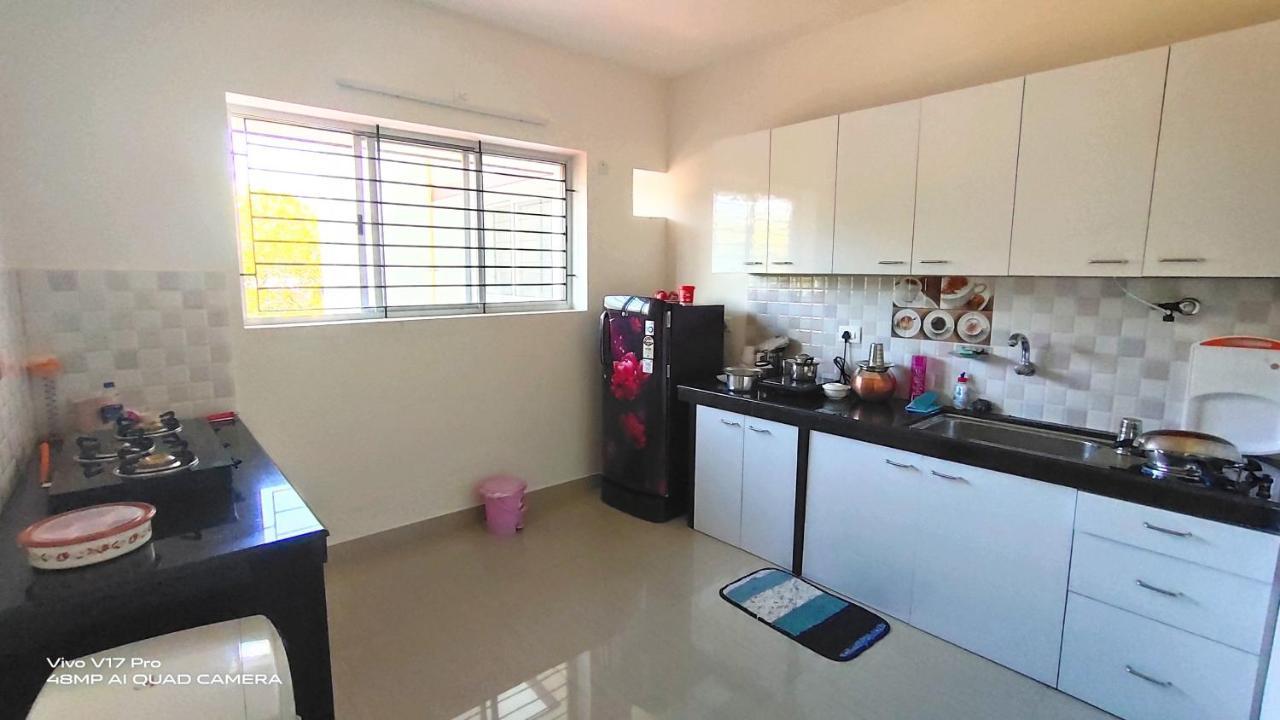 Apartment 305 Mangalore