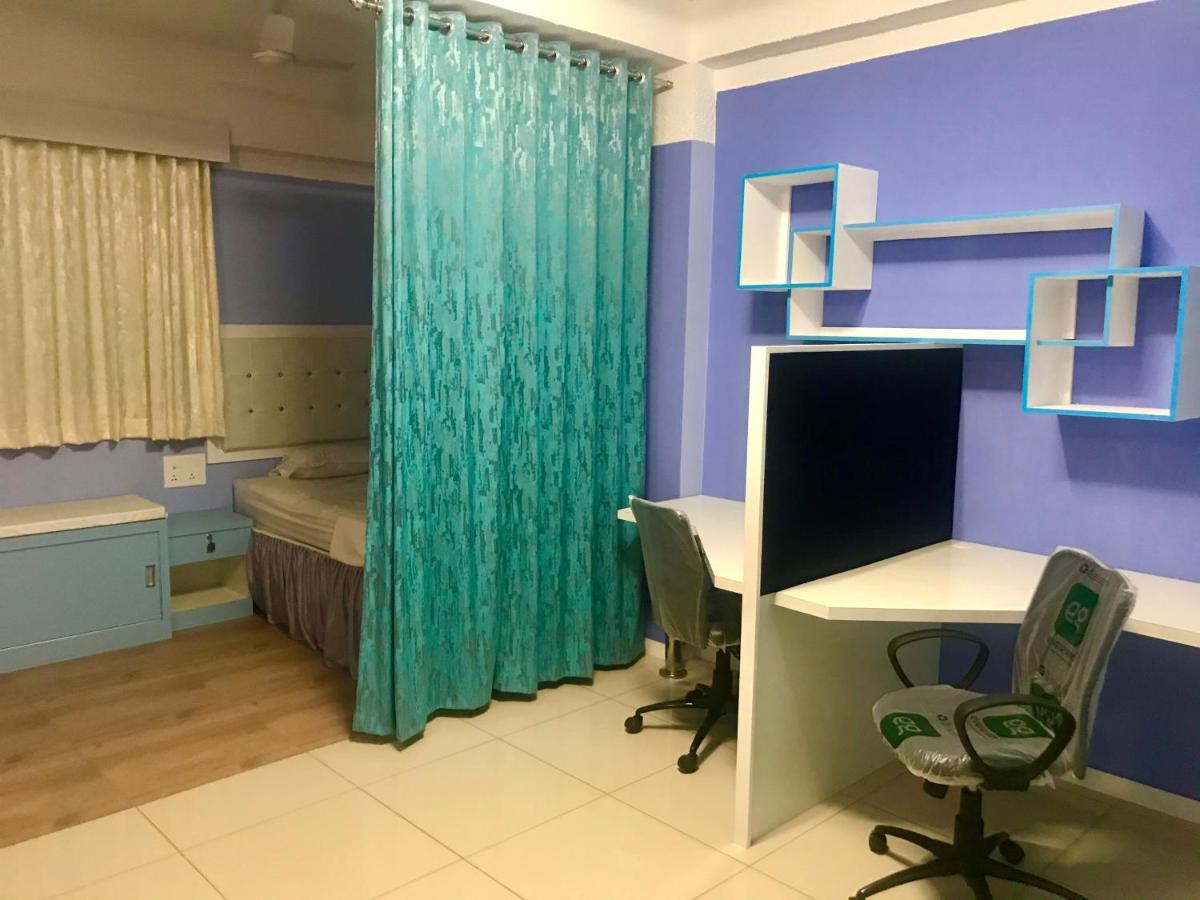 Niasha Mangalore
