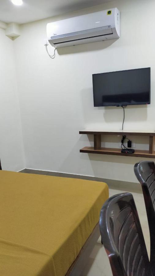 Bhumi Residency Hotel 4*