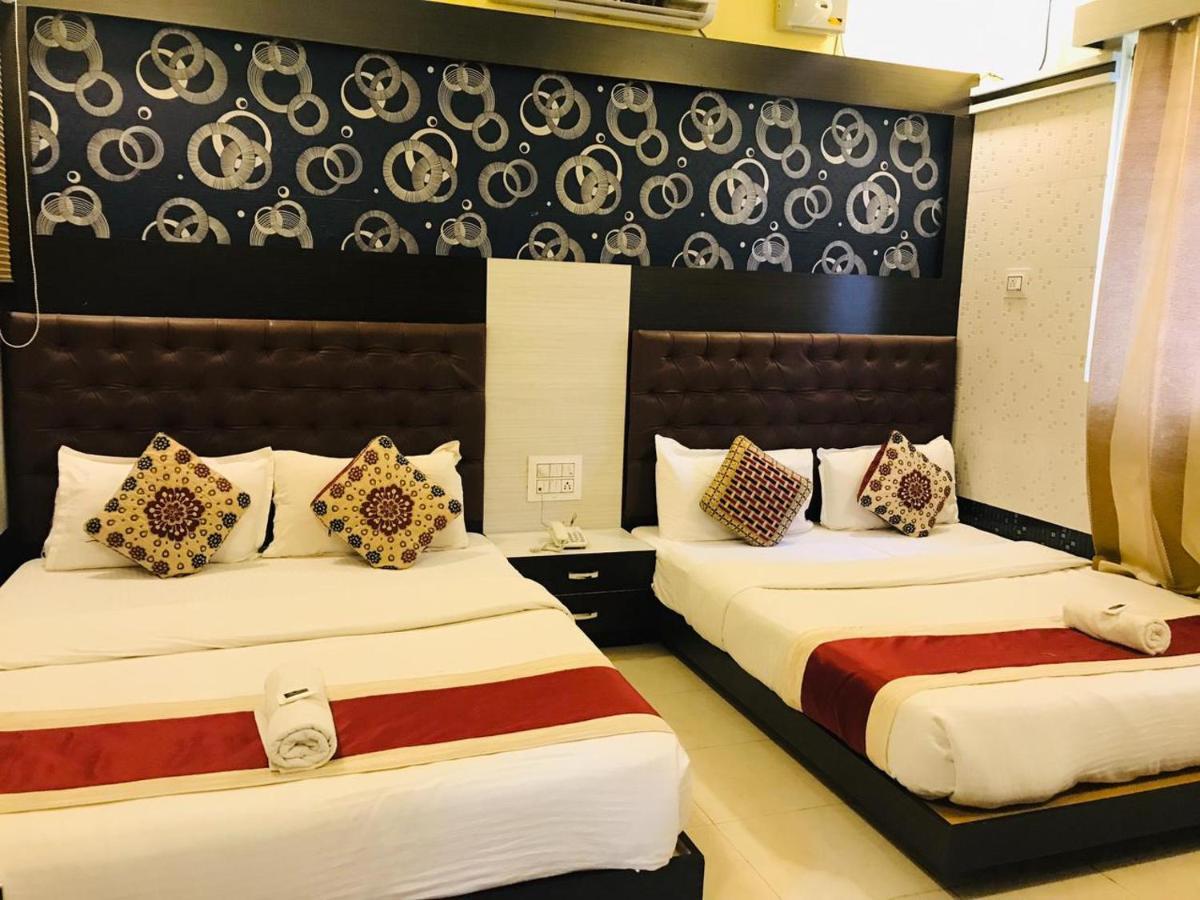 Royal - Opp Sdm Law College Mg Road Hotel