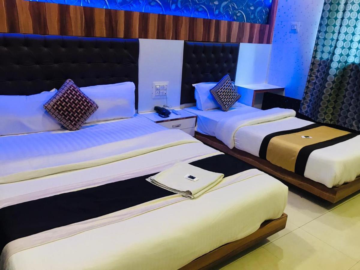 Royal - Opp Sdm Law College Mg Road Hotel 3*