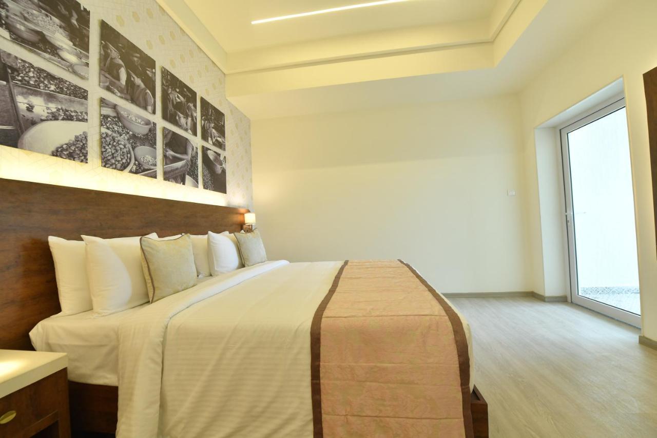 The Avatar & Convention Hotel 4*
