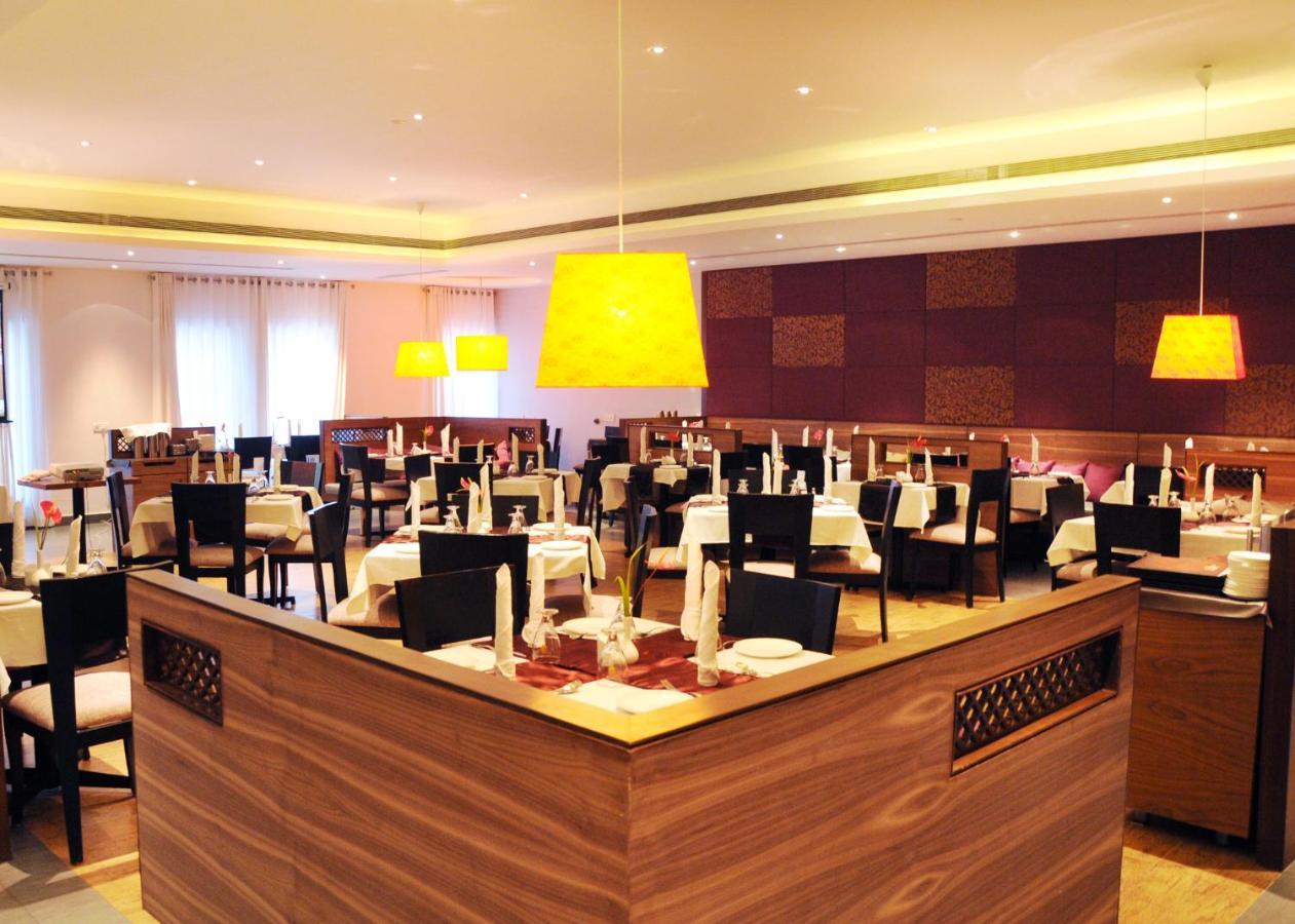 Moti Mahal Hotel 4*