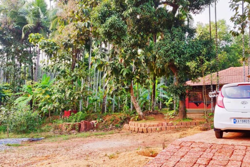 Nidhivana Farms & Resort, Bakrebail-salethoor Rd, Apartment Mangalore