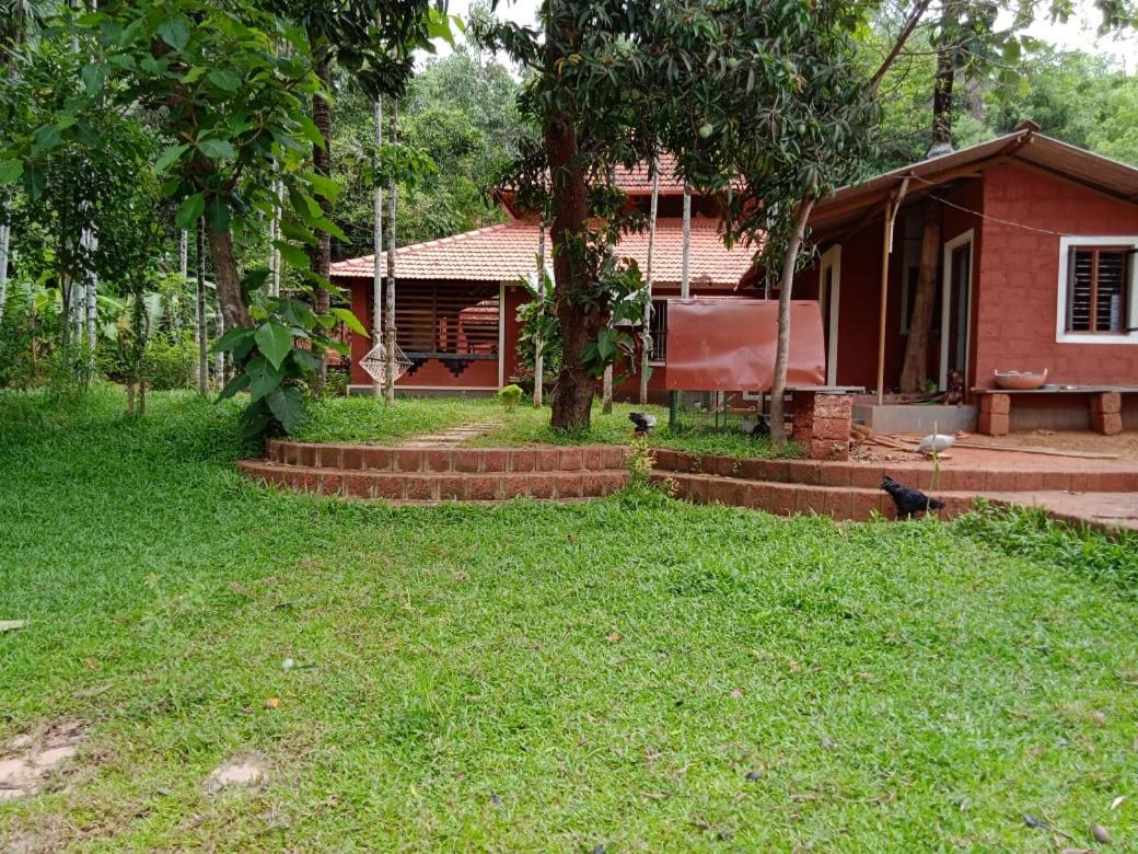 Apartment Nidhivana Farms & Resort, Bakrebail-salethoor Rd, *