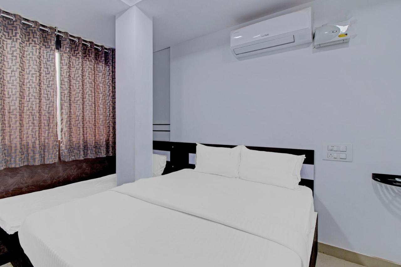 Oyo Flagship 81436 Palace Hotel
