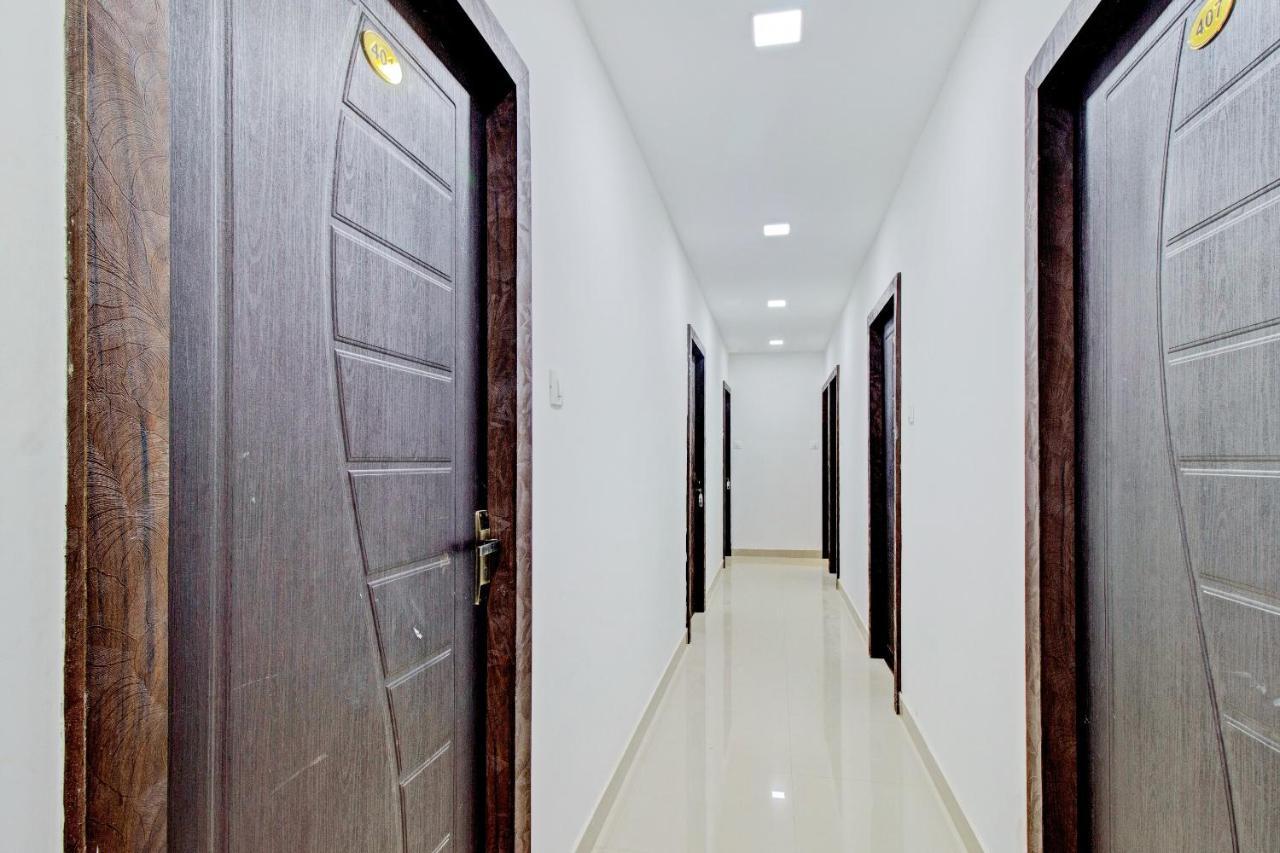 Oyo Flagship 81436 Palace Mangalore