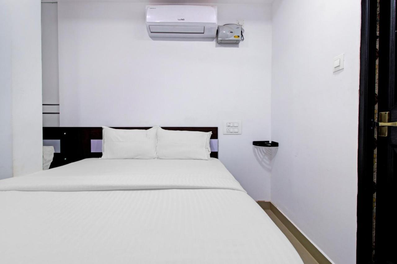 Oyo Flagship 81436 Palace Hotel
