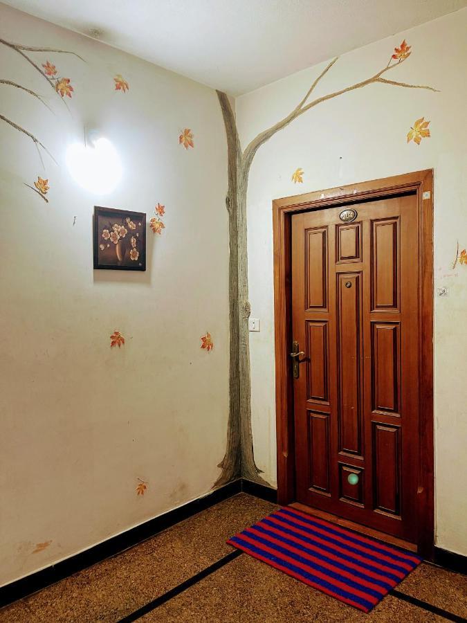 Adorable 2bhk In The Downtown Close To Everything Apartment Mangalore