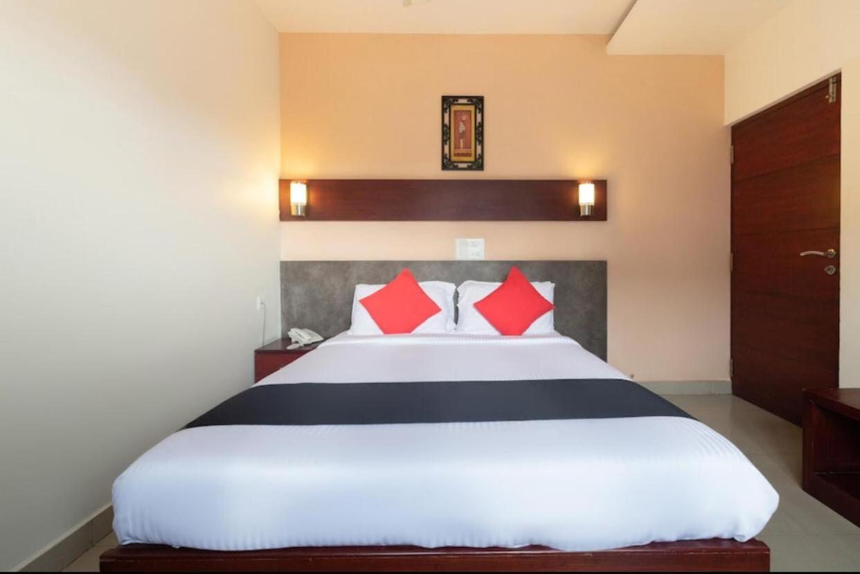 Falnir Palace Hotel Mangalore