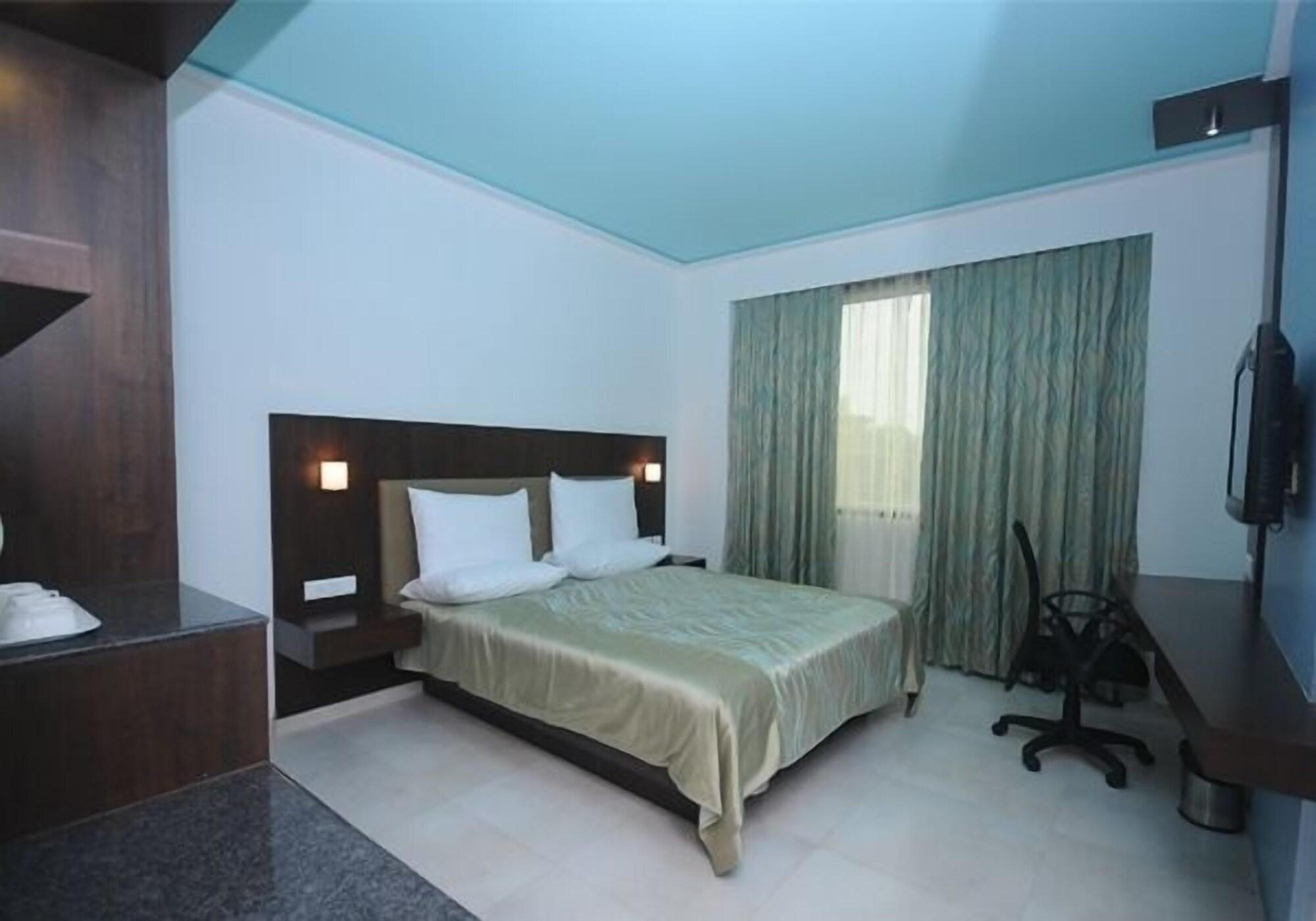 The Verda Saffron Hotel