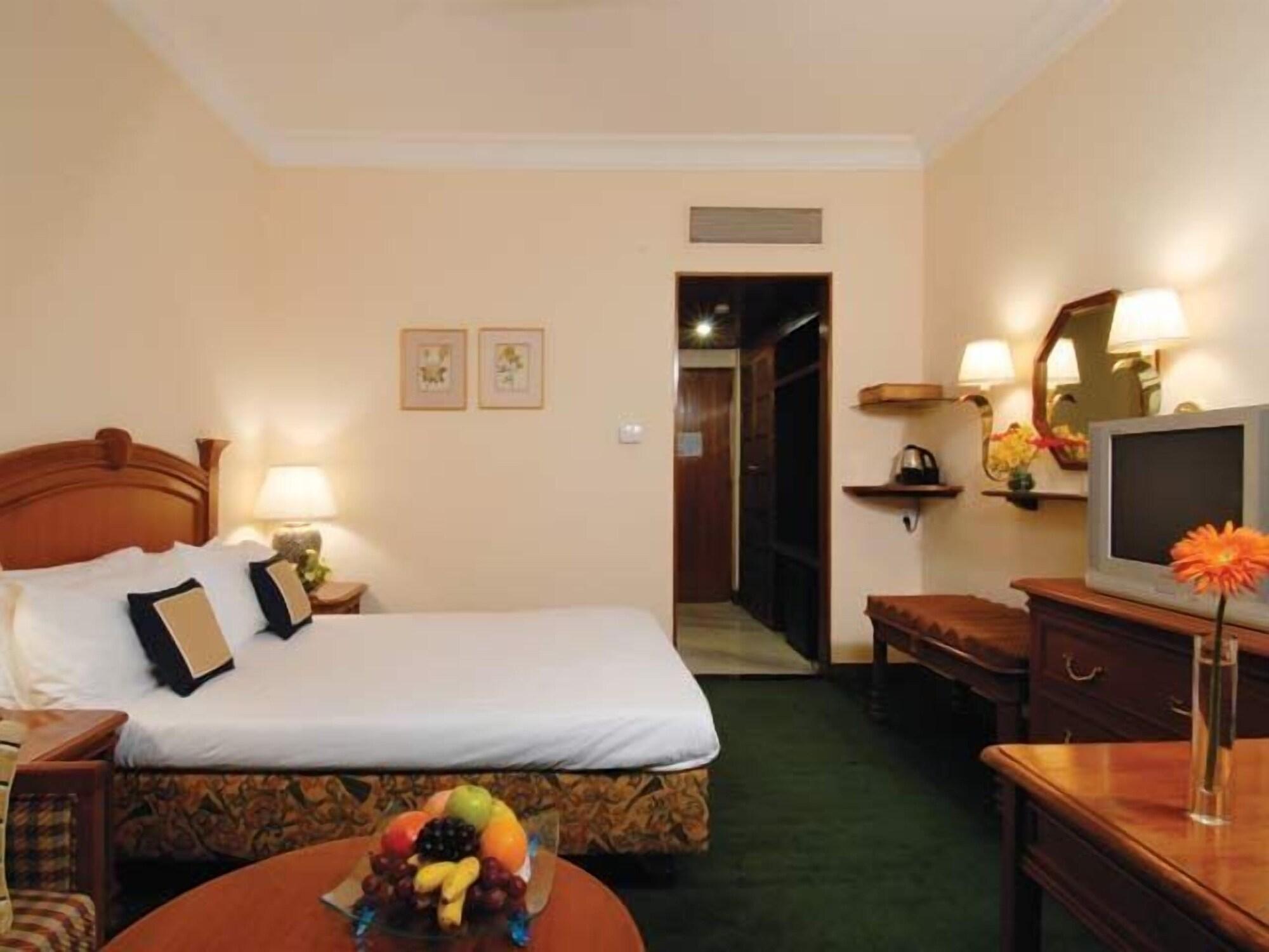 Vivanta Oldport Road - Formerly Known As Taj Manjarun Hotel 4*