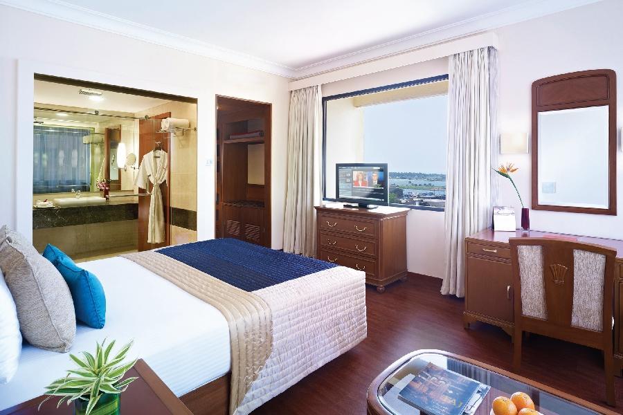 Vivanta Oldport Road - Formerly Known As Taj Manjarun