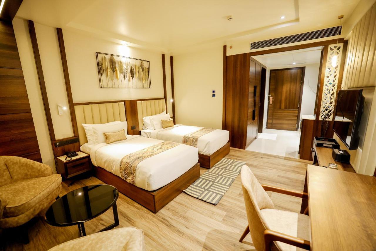 Aj Grand 4*