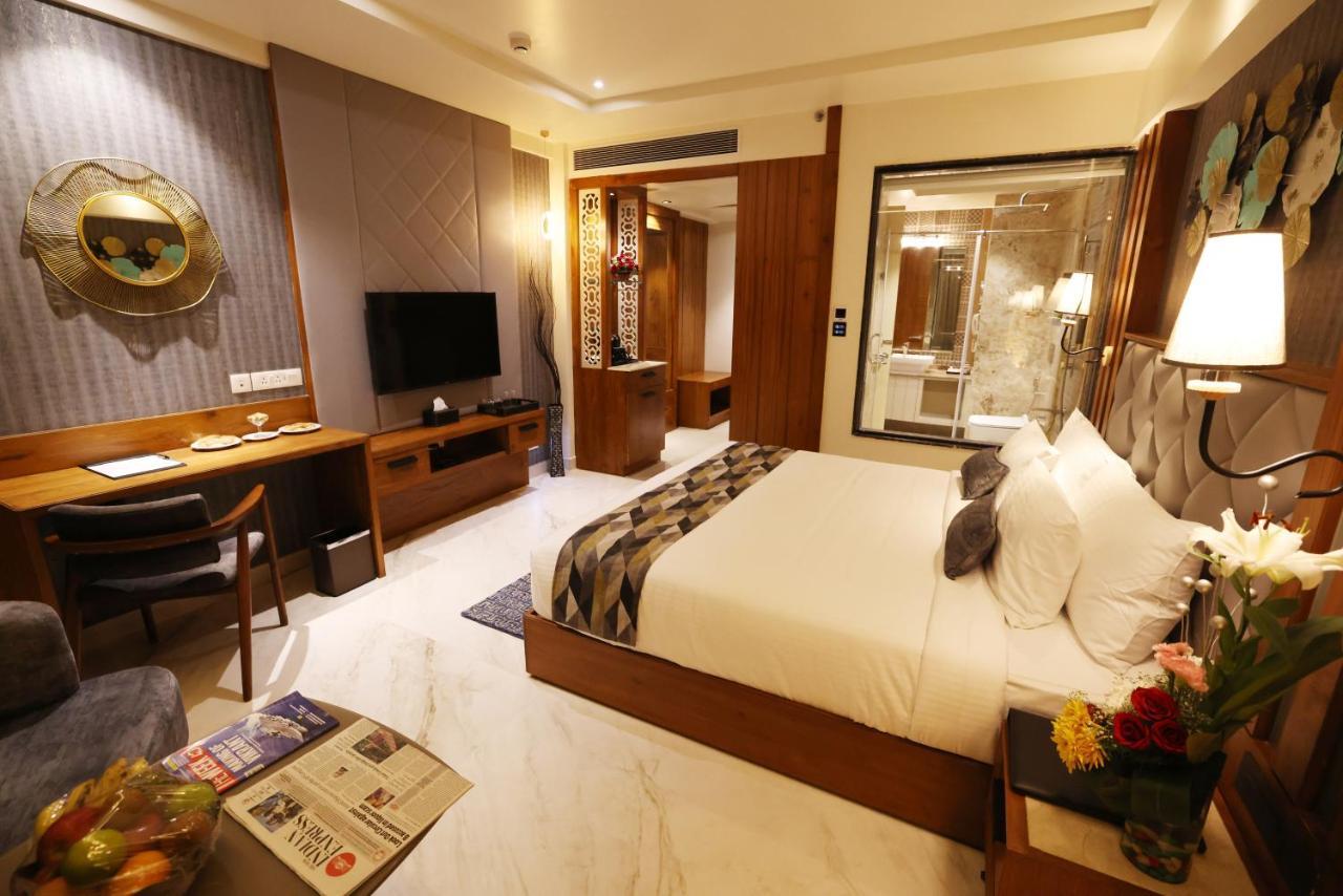 Hotel Aj Grand