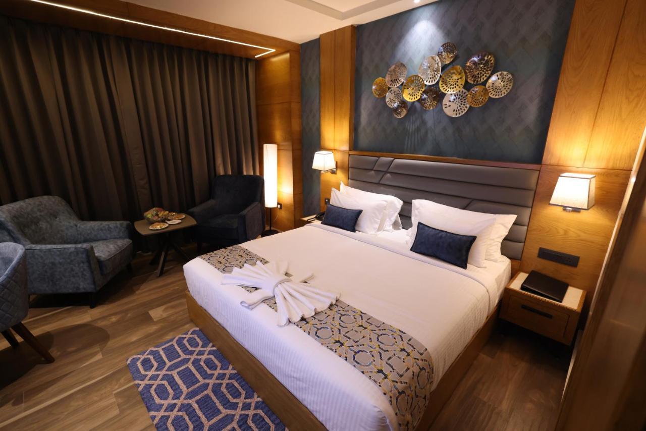 Hotel Aj Grand Mangalore