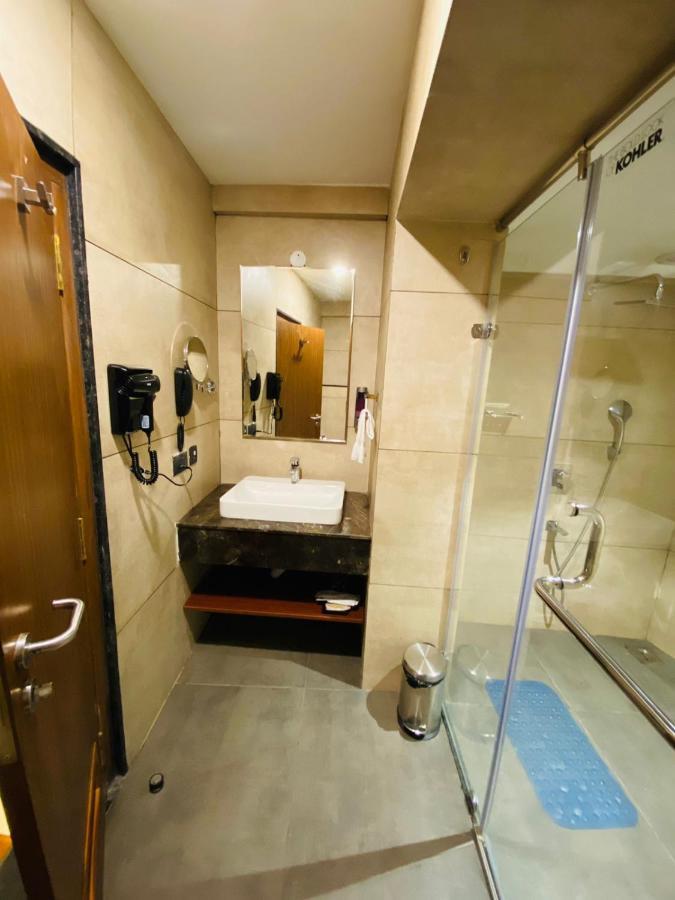 Royal Plaza By Rak Rooms,