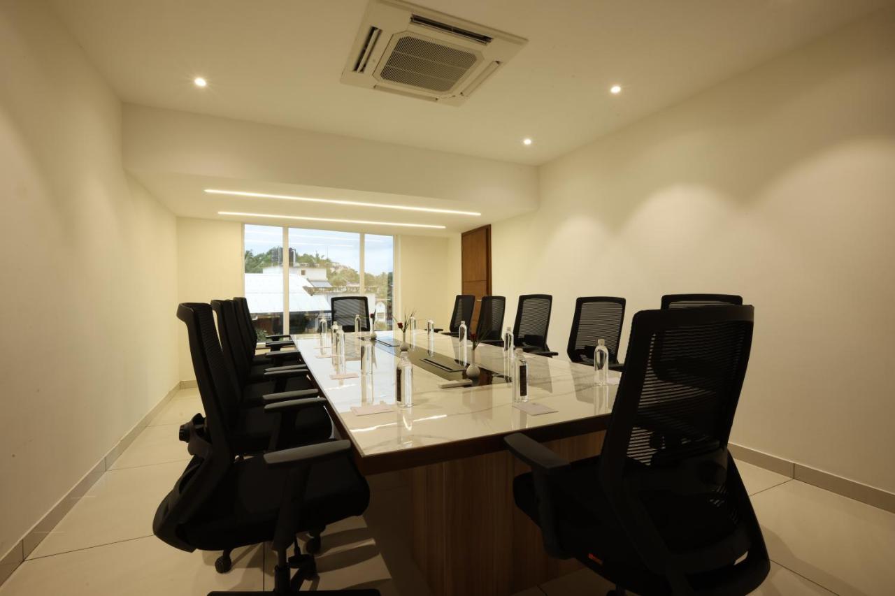Royal Plaza By Rak Rooms, Mangalore