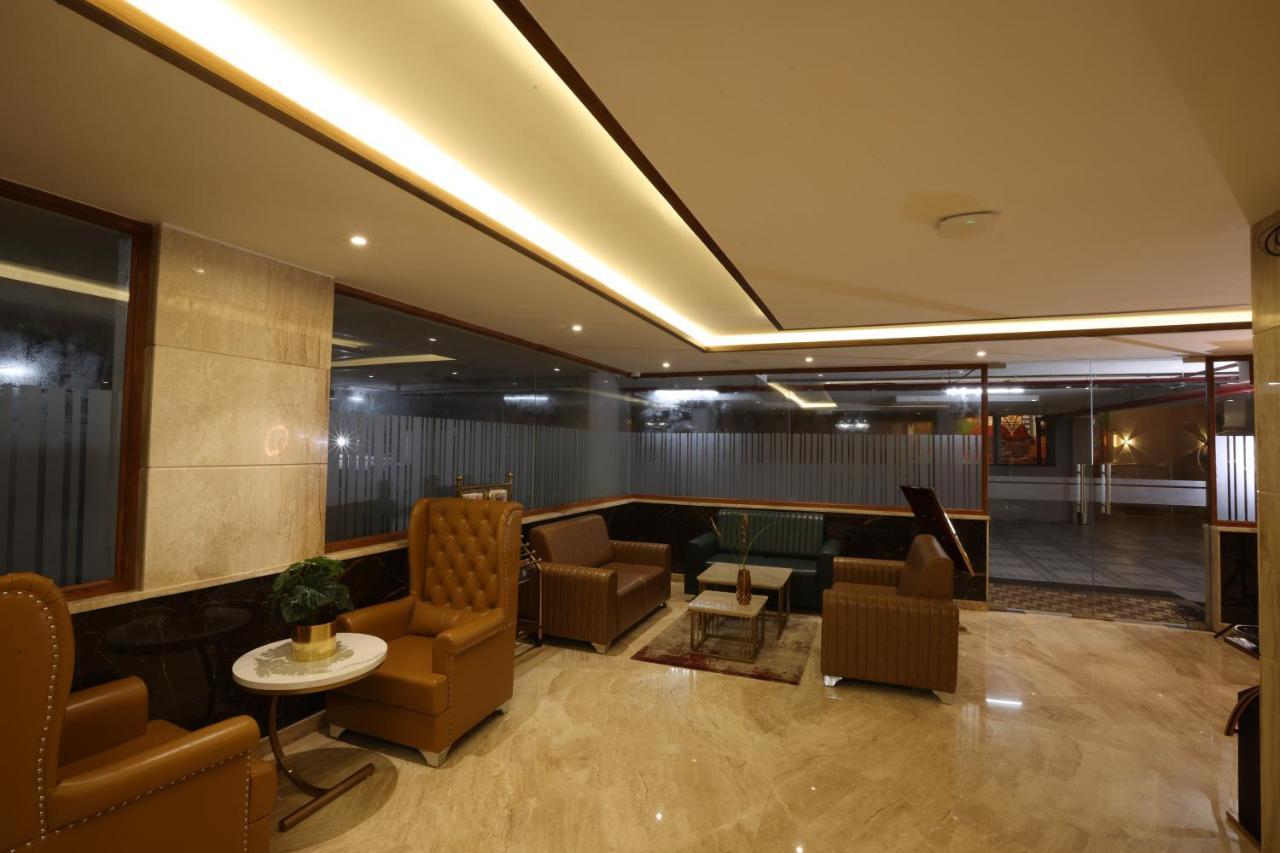 Royal Plaza By Rak Rooms, Hotel 4*