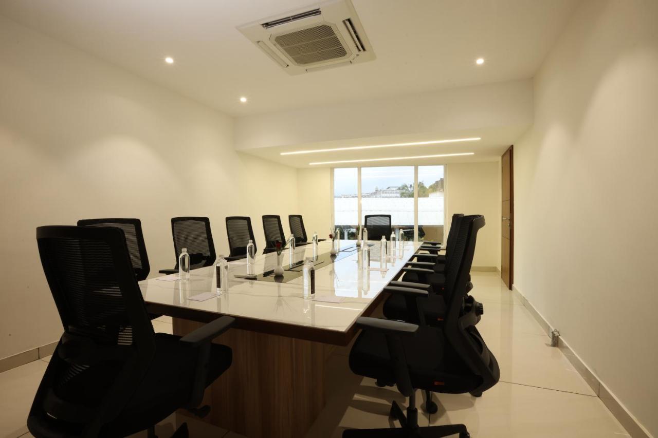 Royal Plaza By Rak Rooms, Hotel Mangalore