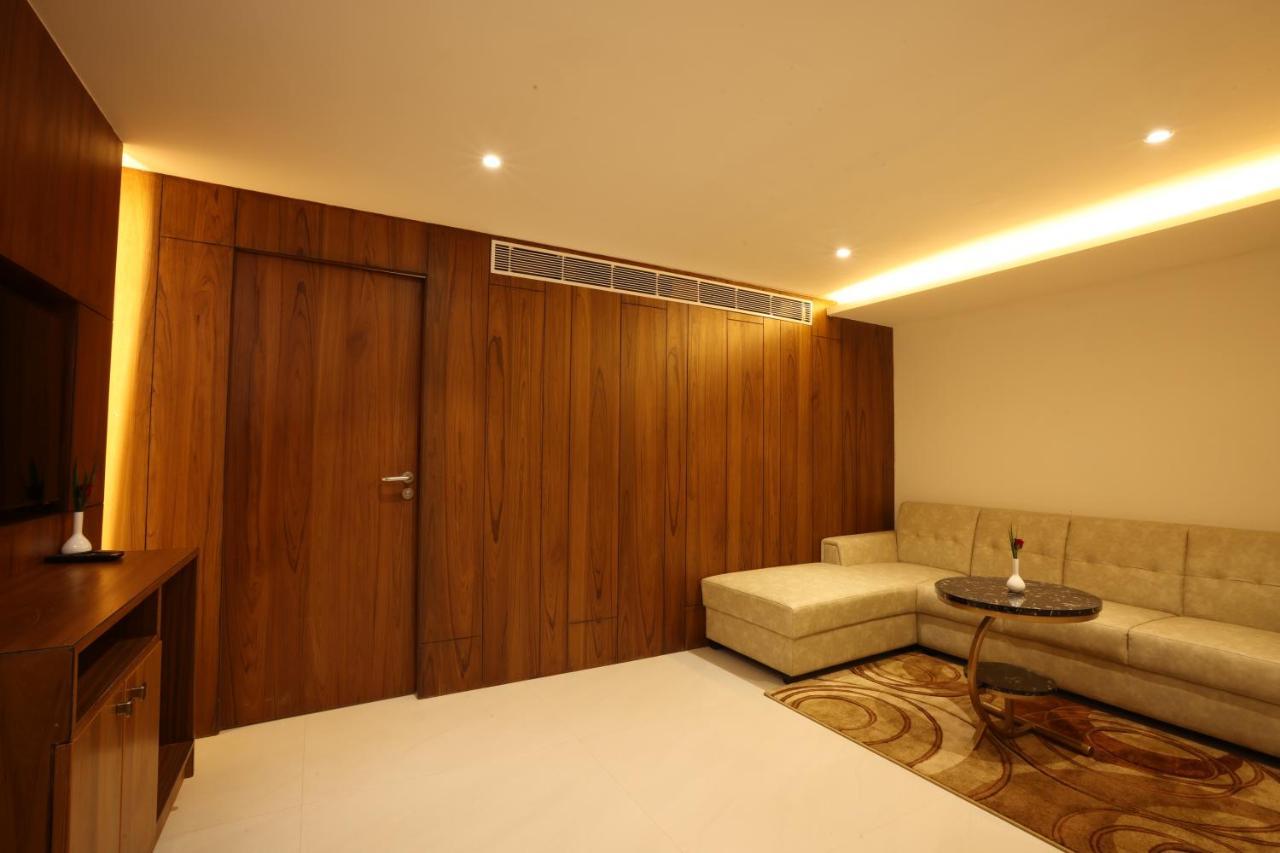Royal Plaza By Rak Rooms,