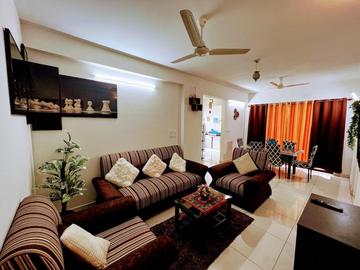 Apartment Cozy 2bhk Surrounded With Greenery. *