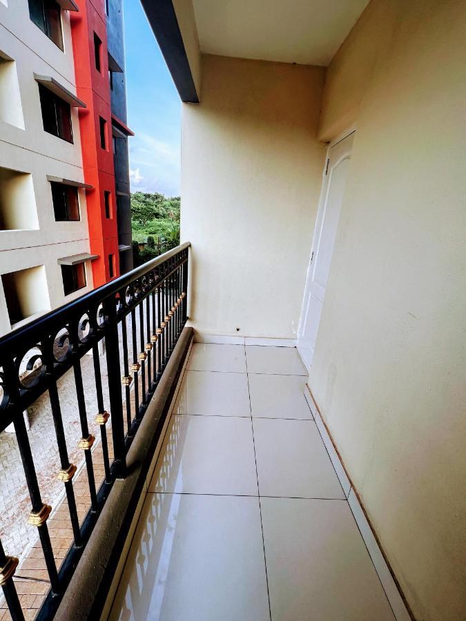 Apartment Serene 2bhk Surrounded With Greenery.