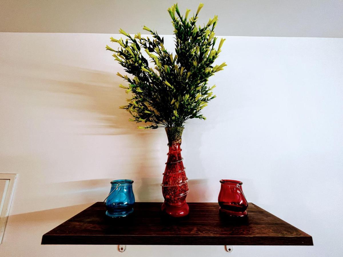 Apartment Serene 2bhk Surrounded With Greenery. *
