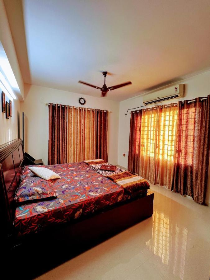 Luxurious 3bhk Vacation Amidst The City.