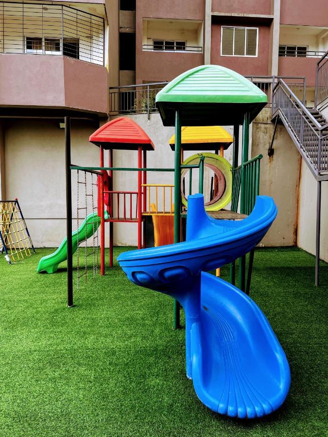 Luxurious 3bhk Vacation Amidst The City.