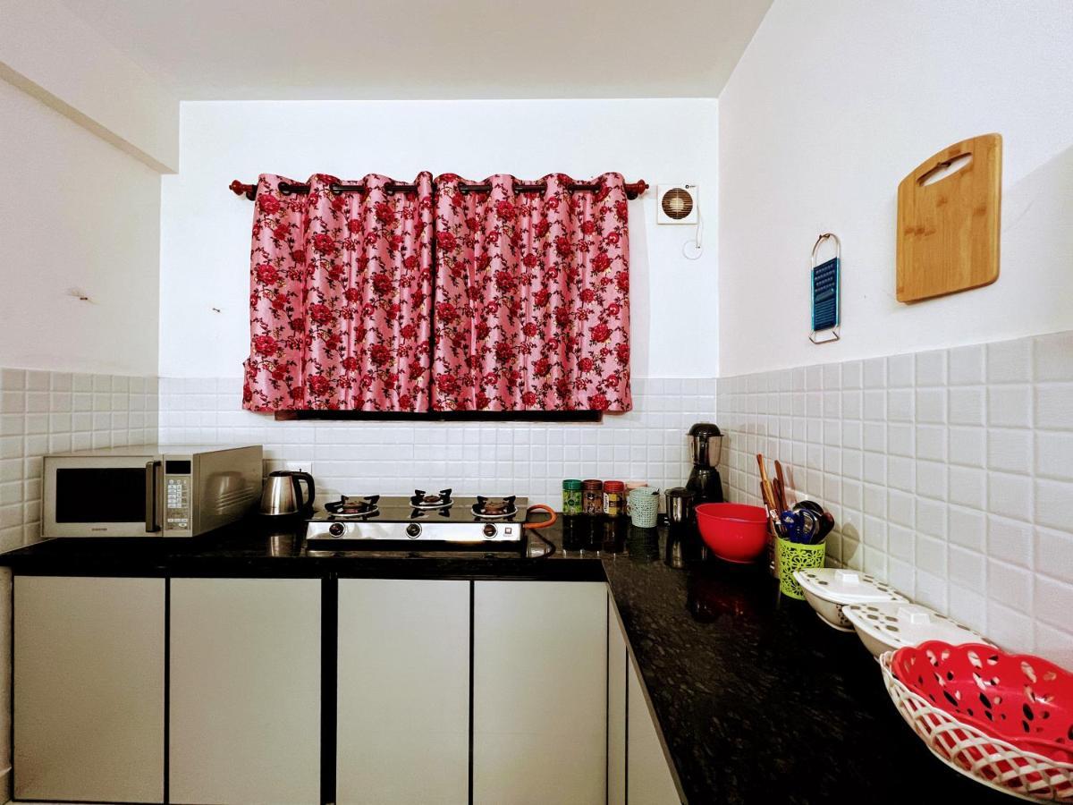 Cozy 2bhk Surrounded With Greenery.