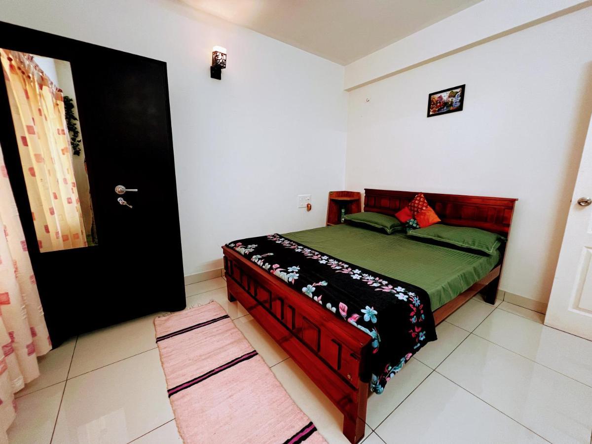 Cozy 2bhk Surrounded With Greenery. *