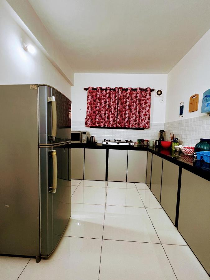 Cozy 2bhk Surrounded With Greenery.